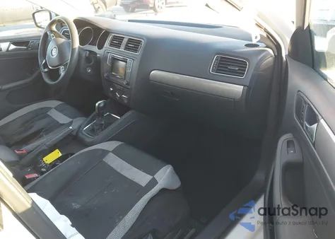 2017 Volkswagen Jetta 1.4T S из США, поврежденный, VIN 3VW2B7AJ9HM403693